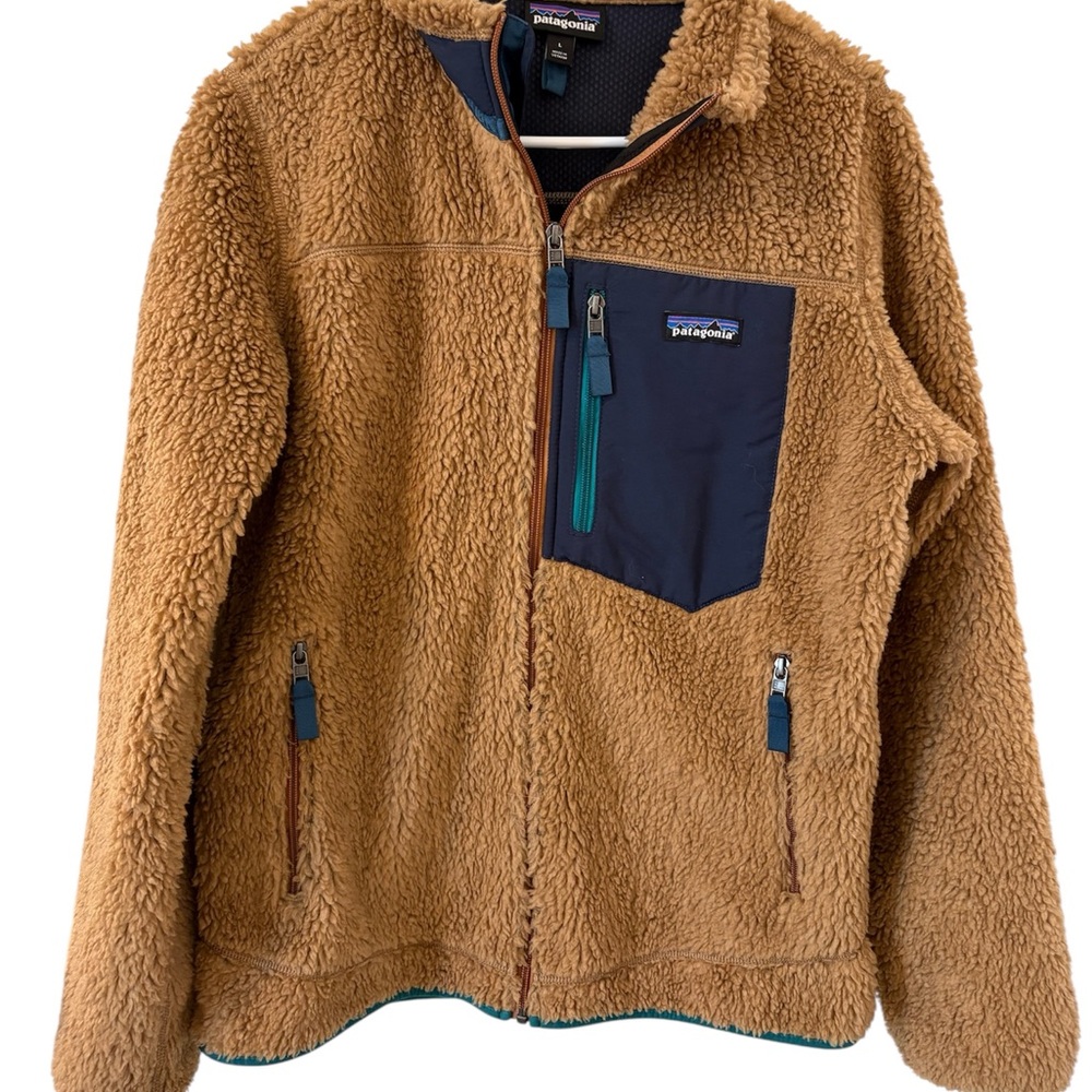 Patagonia Tan Sherpa Jacket with Navy Trim